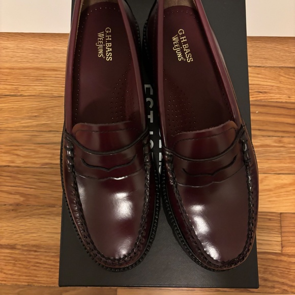GH Bass Super Lug Weejun Loafers - Picture 4 of 4